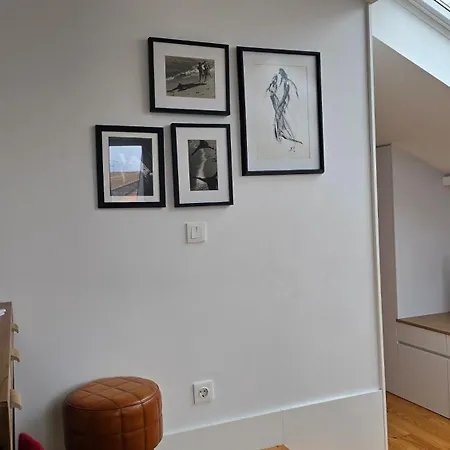 Fontainhas 1br Topfloor With Balcony *