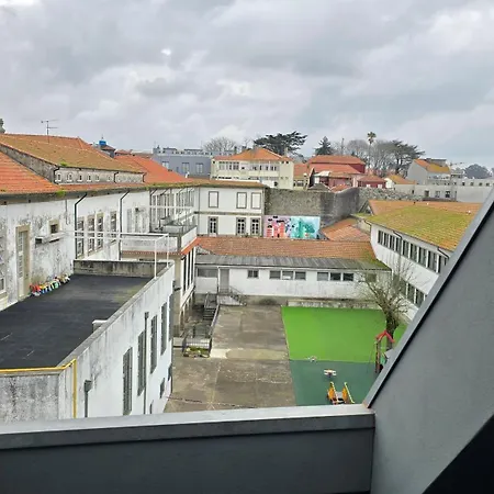 Fontainhas 1br Topfloor With Balcony Porto